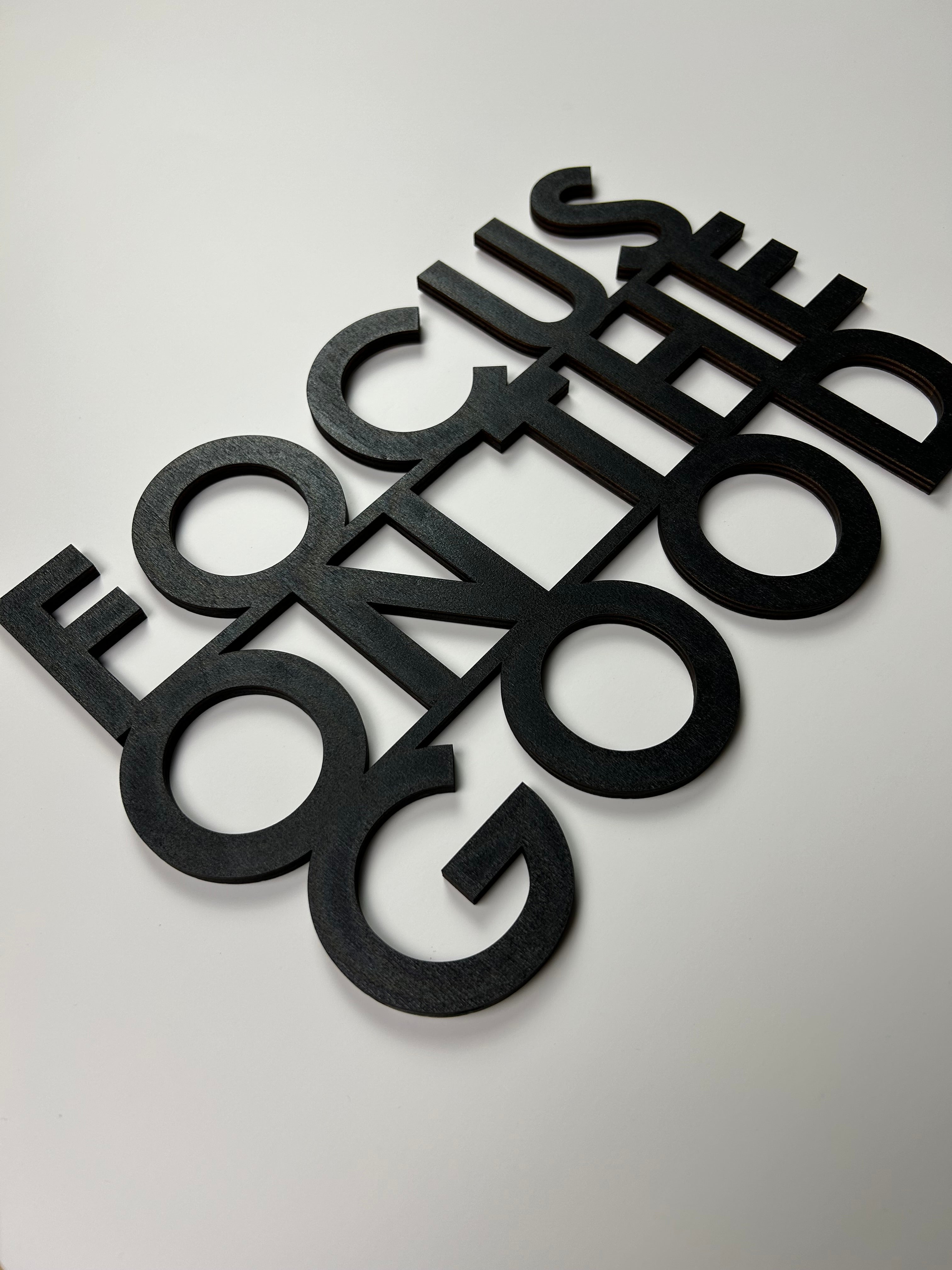 Schriftzug 3D aus Holz "FOCUS ON THE GOOD"