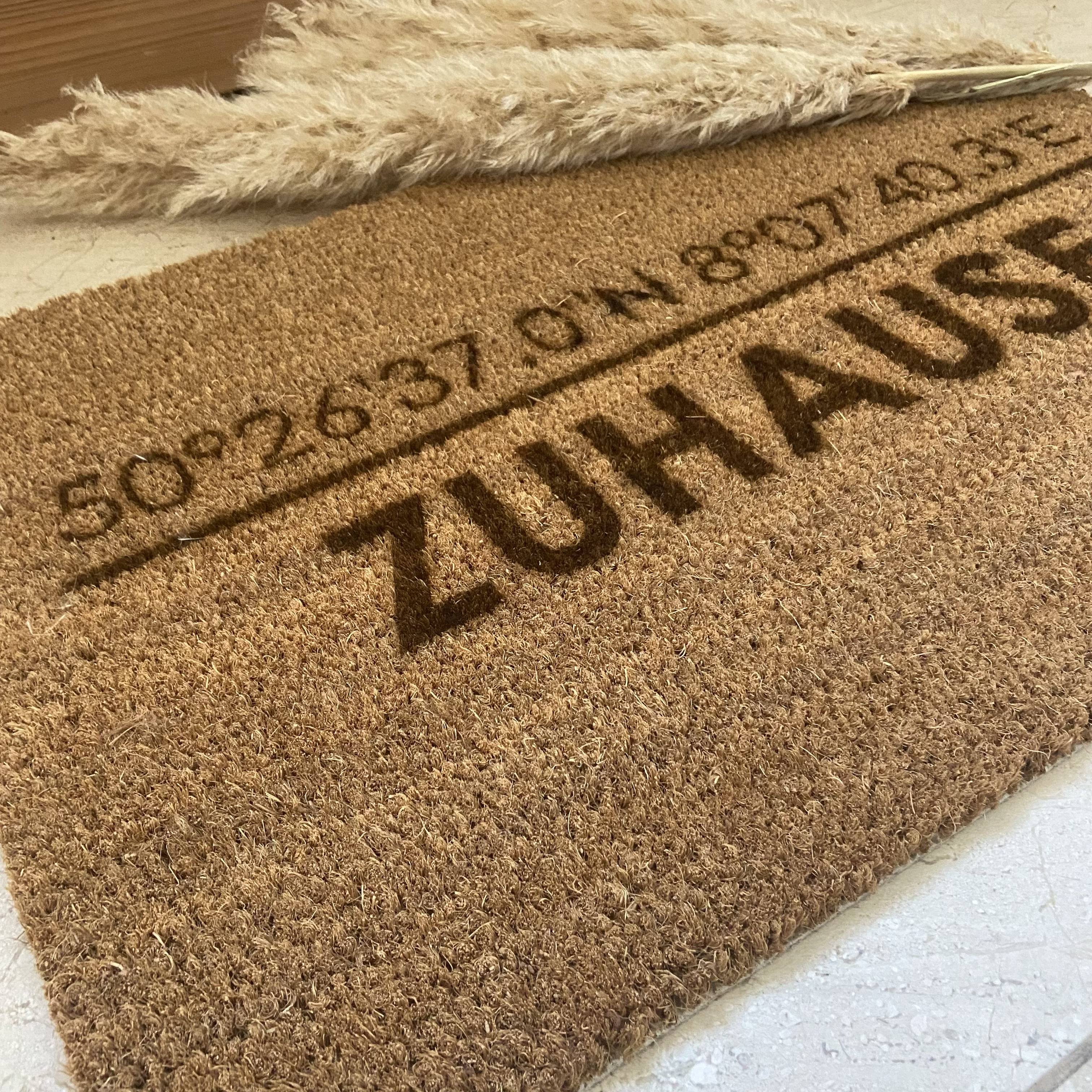 personalisierte Kokos Fußmatte "MeineStadt"