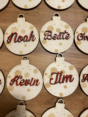 Weihnachtskugel Christbaumkugel aus Holz personalisiert | 3D Name | Design 2
