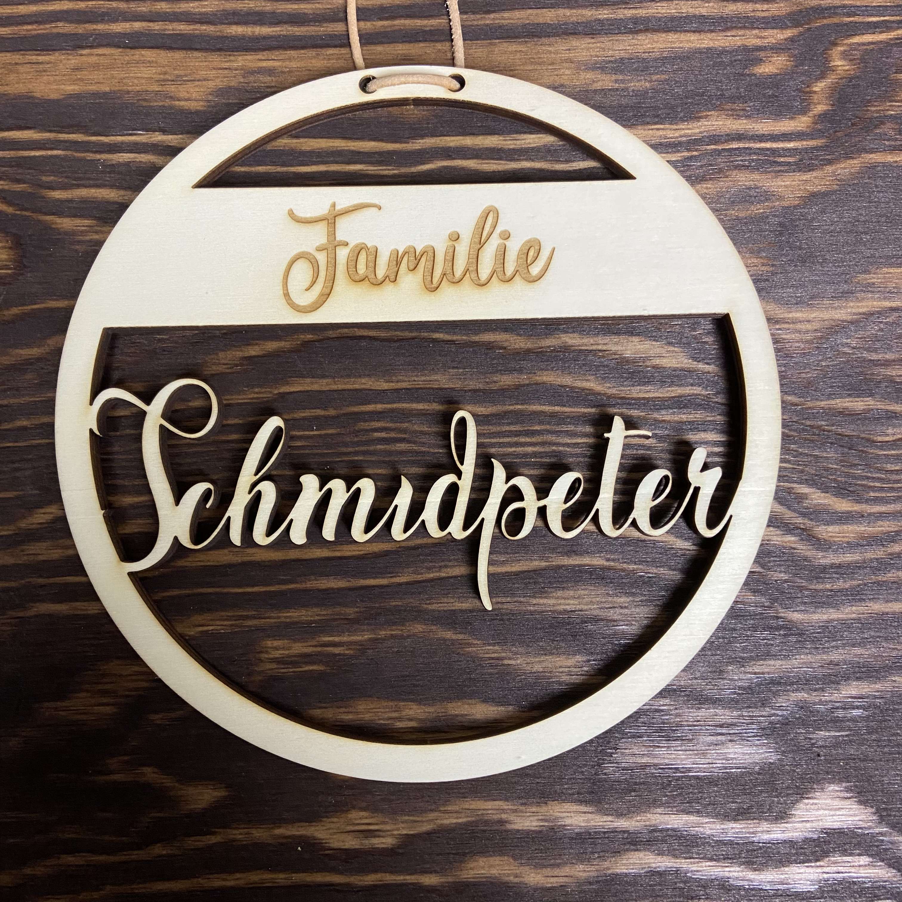 Holzschild Ausschnitt "Familie"