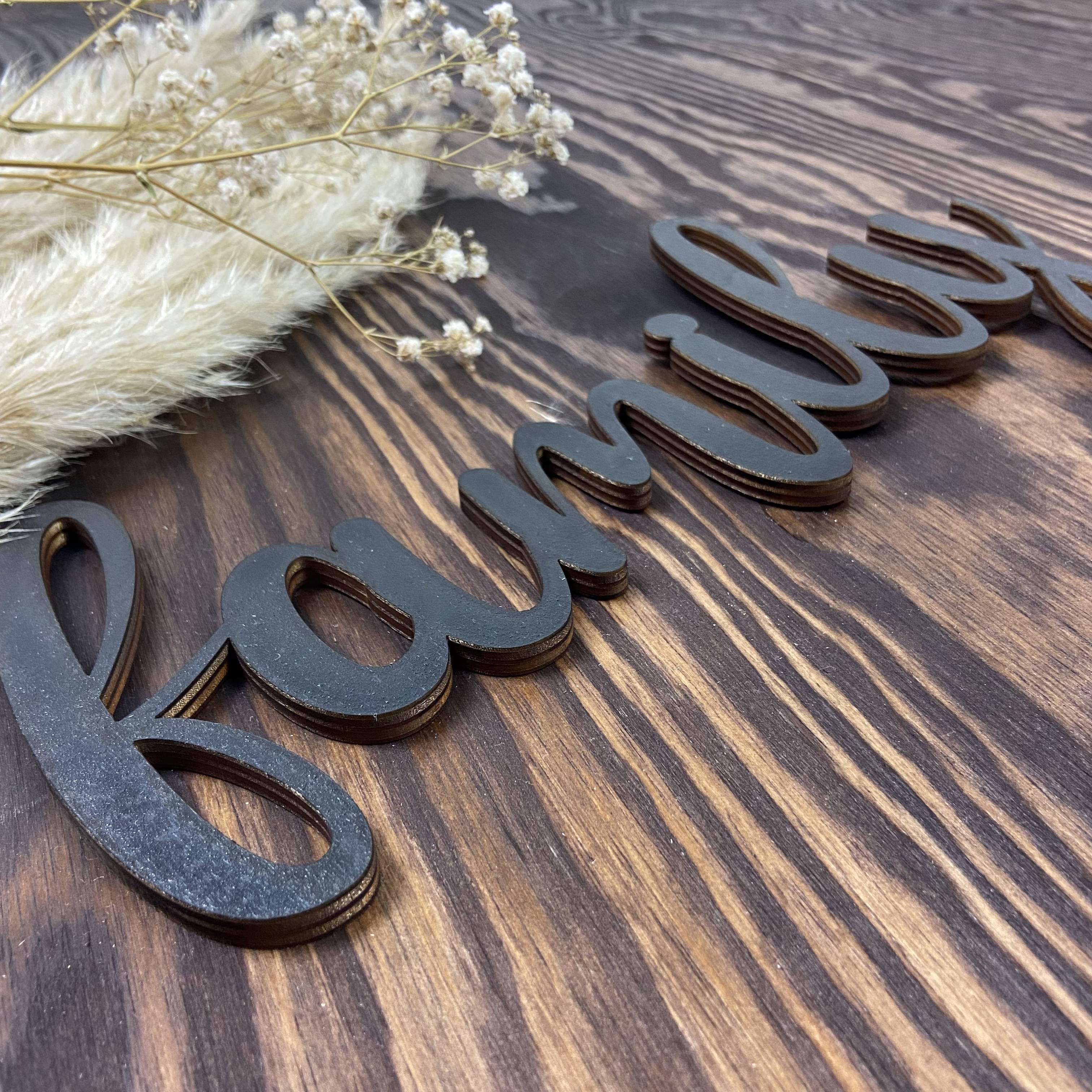 Schriftzug 3D aus Holz family | Holz Schriftzug | Wandtattoo Holz | Wanddeko